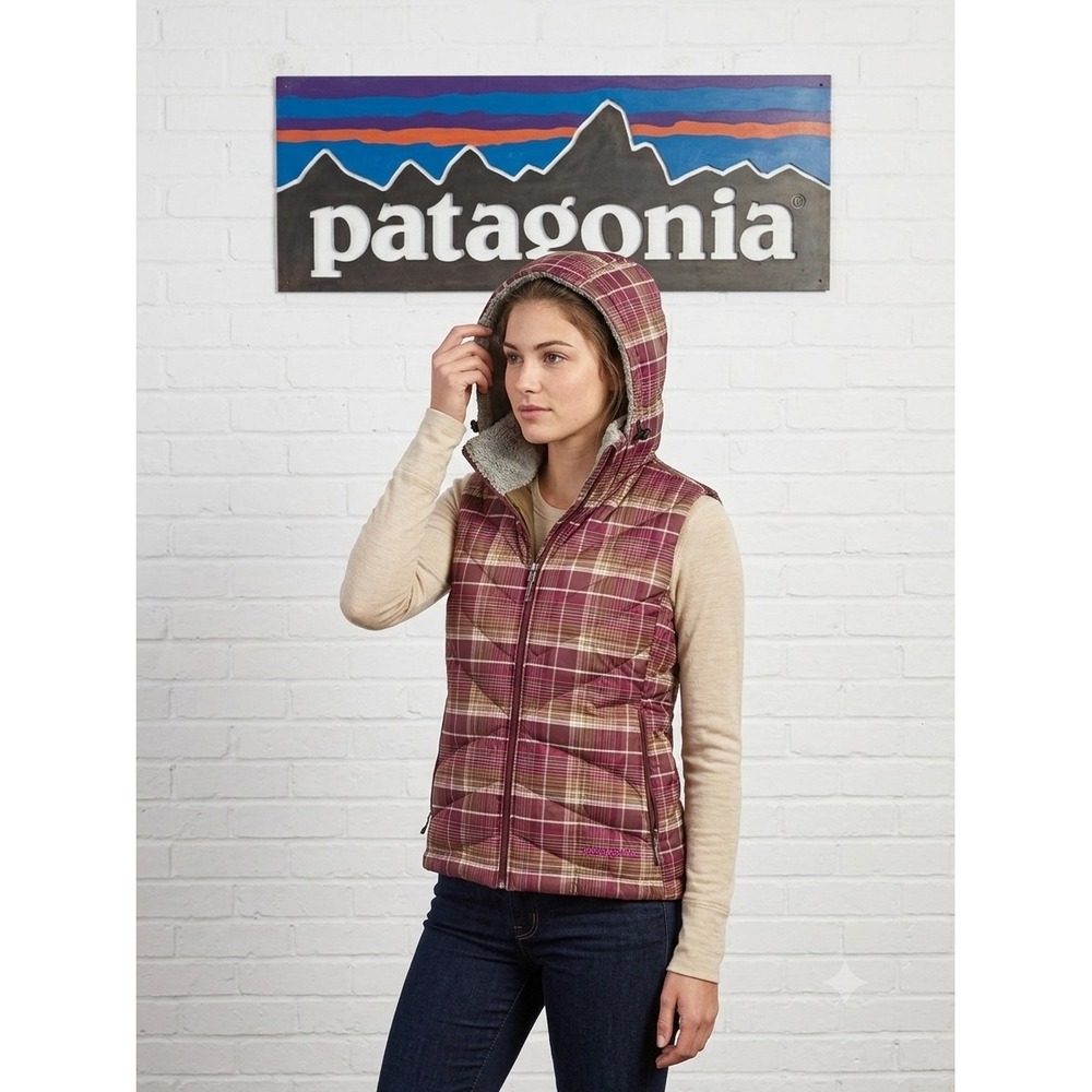 Patagonia Down With It Vest Purple Plaid Hooded Puffer Goose Down 28395FA11 S